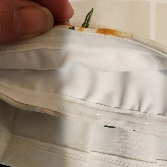 Tuckernuck White and Fresh Buds Tennis Skirt NWT White Small - Picture 9 of 9